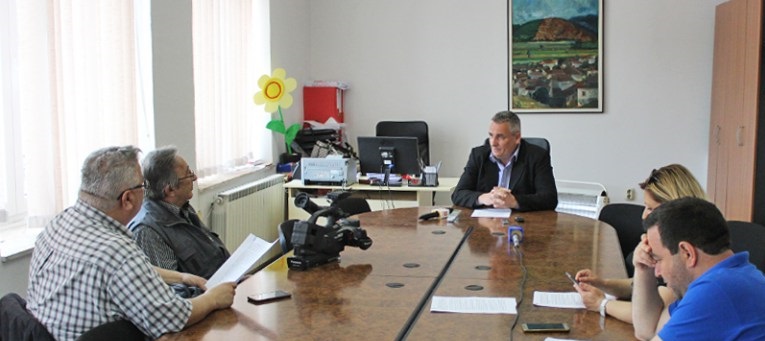 Советот на општина Дебрца не ја прифати одлуката за давање согласност за основање на регионална депонија