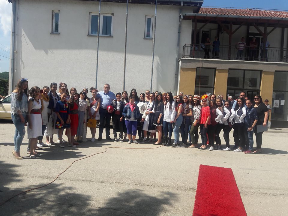 Промоција на меѓукултурни партнерства, низ езерото