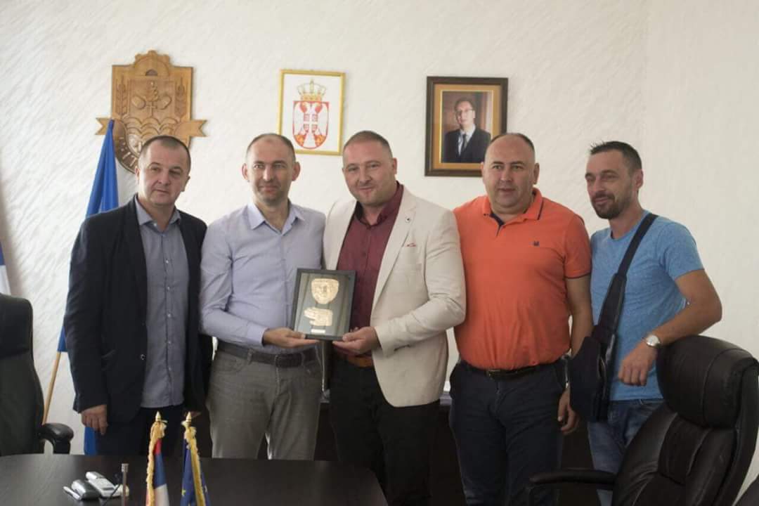 Делегација од општина Дебрца во посета на Баточина