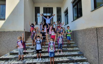 Топло добредојде за новите првачиња во OОУ “Дебрца”