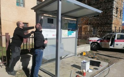 Поставени се три современи настрешници за автобуски стојалишта во селата Велмеј, Лешани и Злести