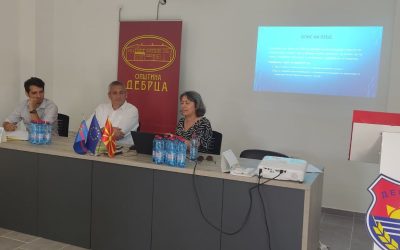 Одржана јавна расправа за под-проектот „Енергетска ефикасност за јавното осветлување во општина Дебрца“ и Планот за намалување на влијанијата врз животната средина и социјалните работи”